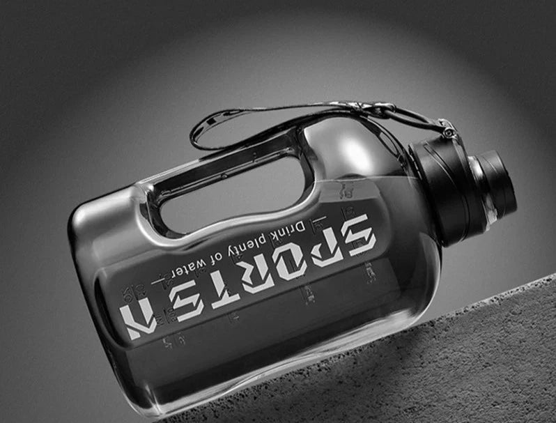 Designer-Trinkflasche